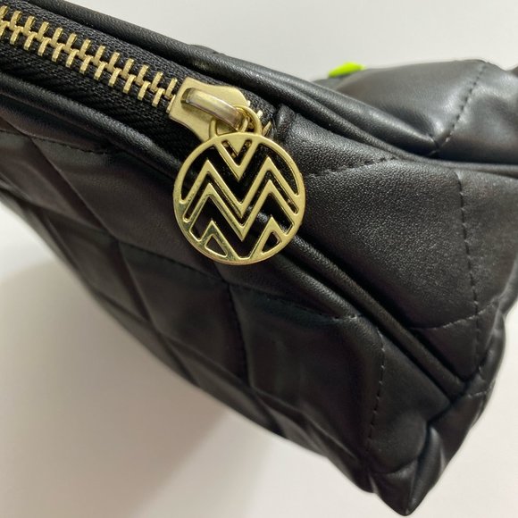 Macbeth Collection The Maxi Makeup Bag - Picture 5 of 5